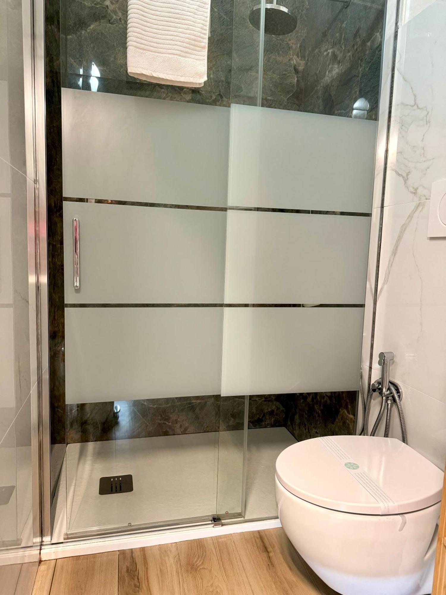 Serenity B&B Brescia Bagian luar foto