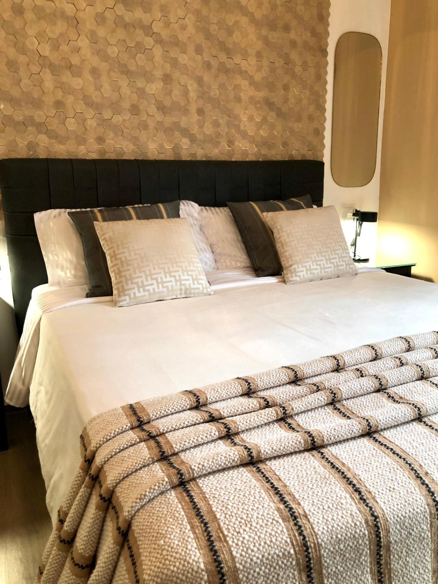 Serenity B&B Brescia Bagian luar foto