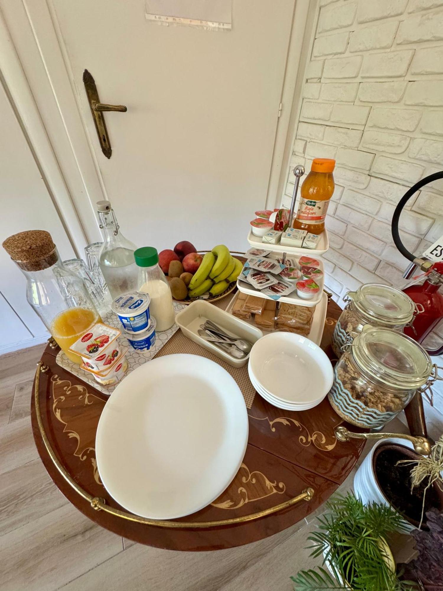 Serenity B&B Brescia Bagian luar foto